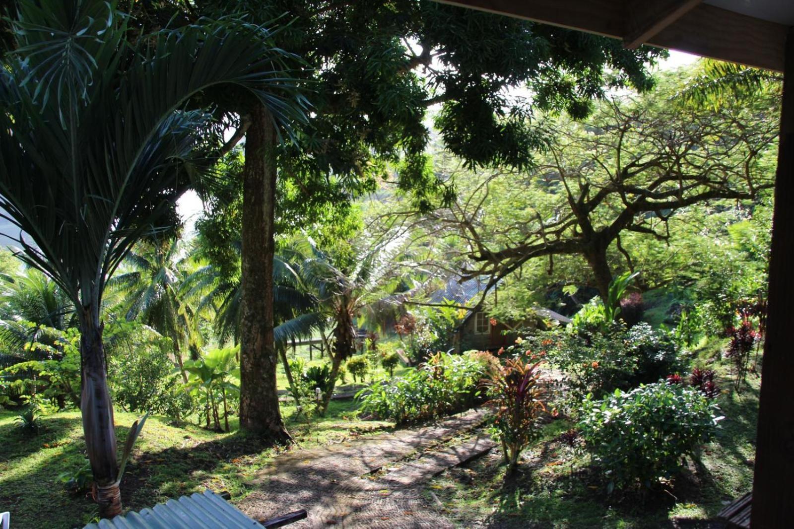 Huahine Manta Lodge Avec 4X4 Optionnel Haapu Exteriör bild