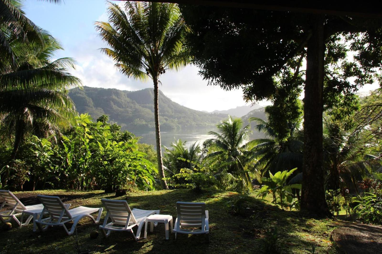 Huahine Manta Lodge Avec 4X4 Optionnel Haapu Exteriör bild